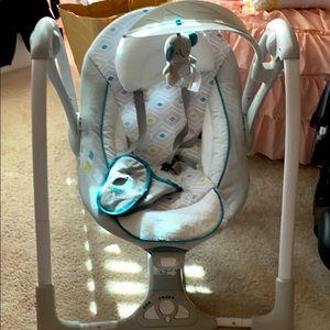 Baby swing